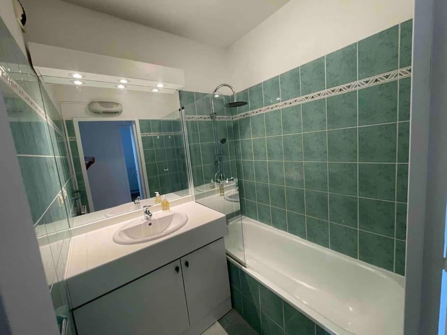 Charmant T3 Moderne Climatise Villeurbanne Exterior foto